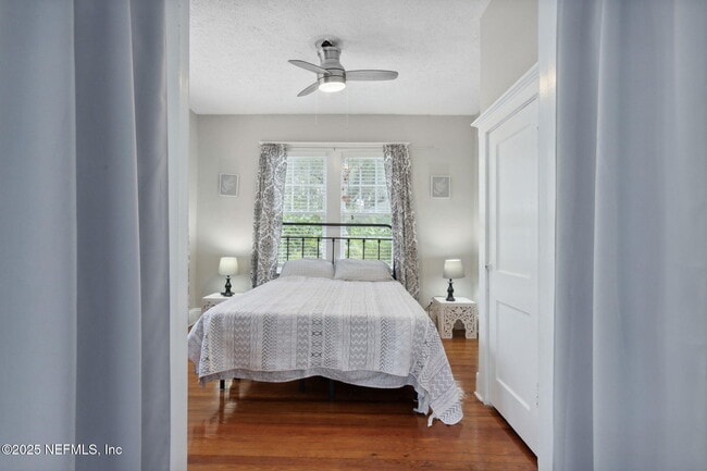 Building Photo - 4423 St Johns Ave