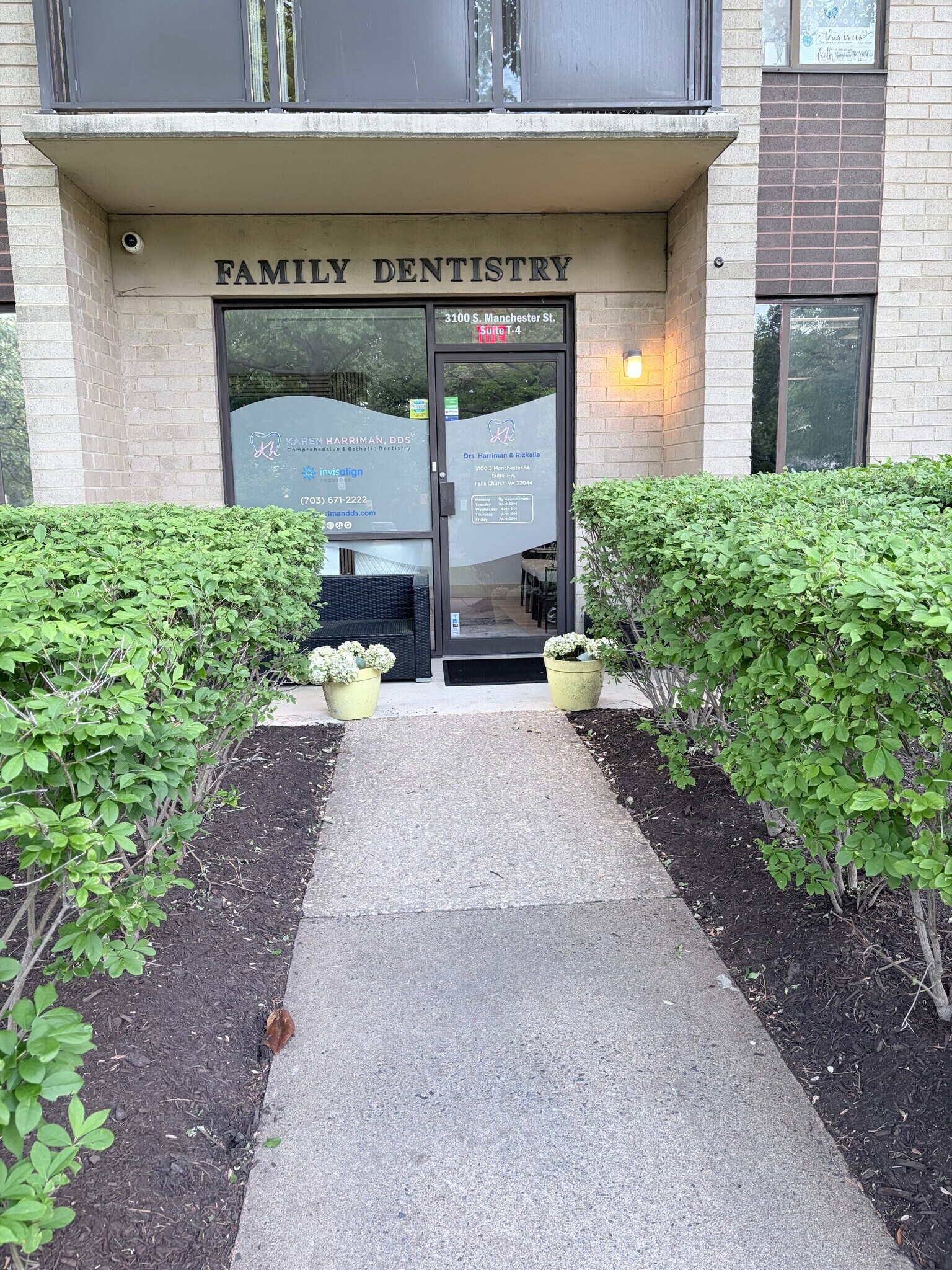 Building Photo - 3100 S Manchester St