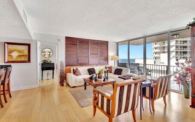Building Photo - 4200 N Ocean Dr
