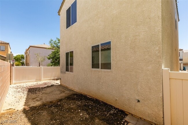 Building Photo - 1154 Village Crossing Lane