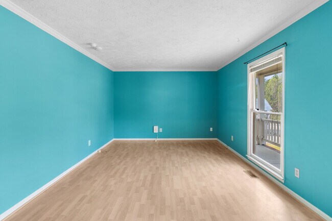 Building Photo - 7666 Wilkins Dr