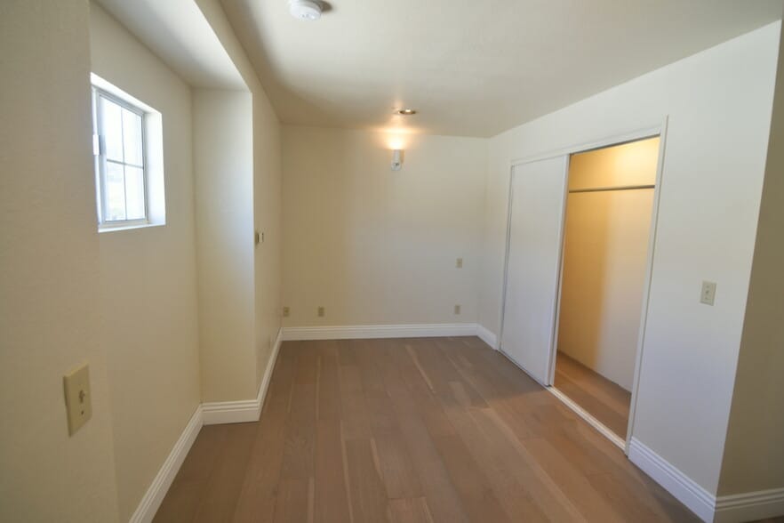 Bedroom - Fits Queen size bed. - 111 N Pacific Coast Hwy