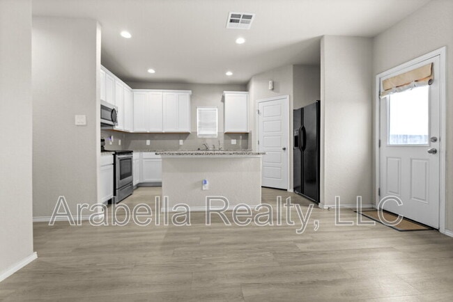 Building Photo - 14550 Open Range Rd