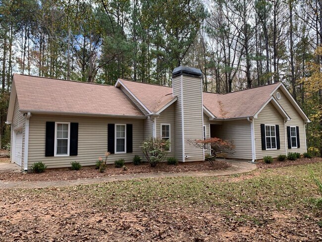 Primary Photo - Wow! Northgate district! 3 bed, 2 bath, ra...