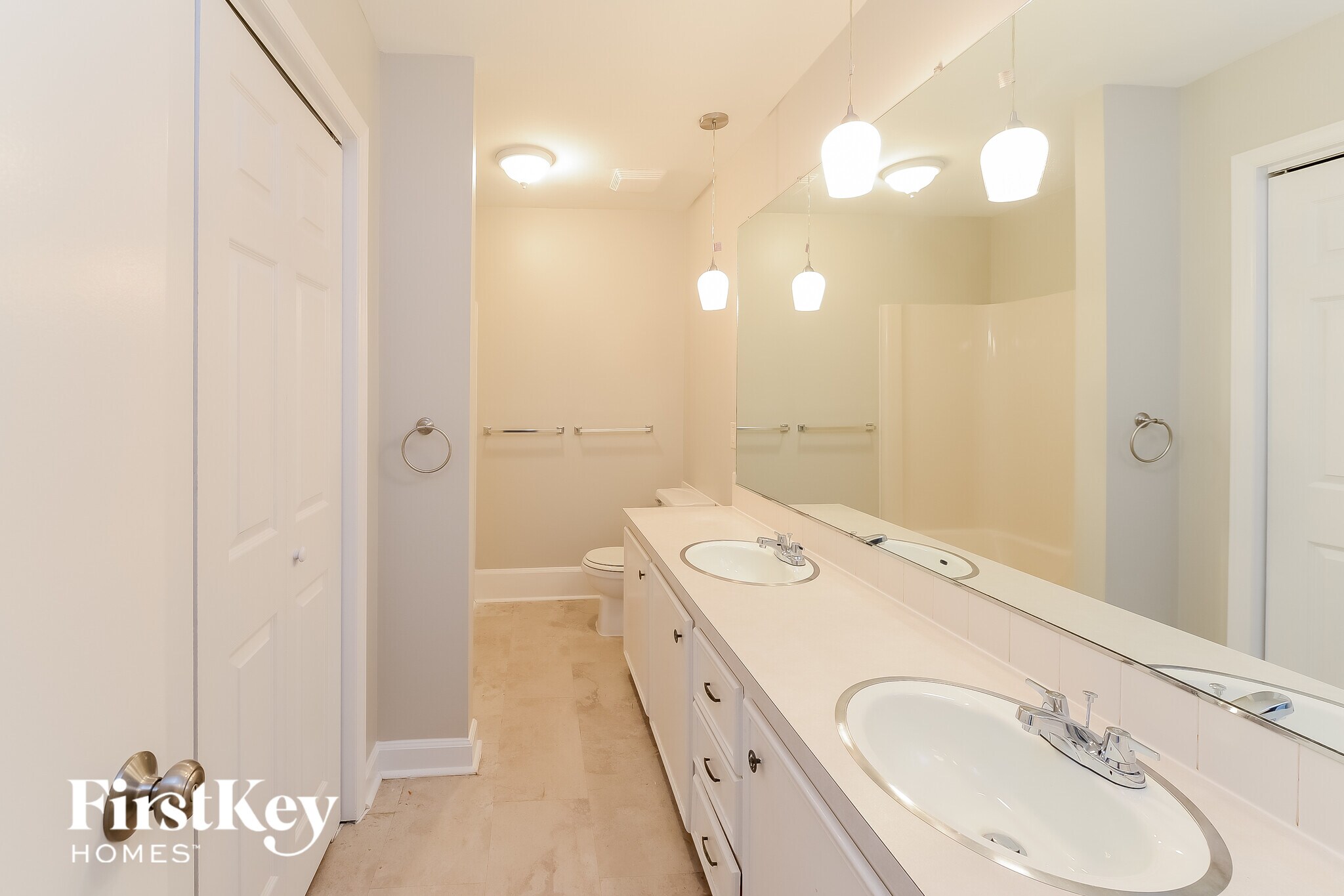 Building Photo - 1045 High Ridge Rd