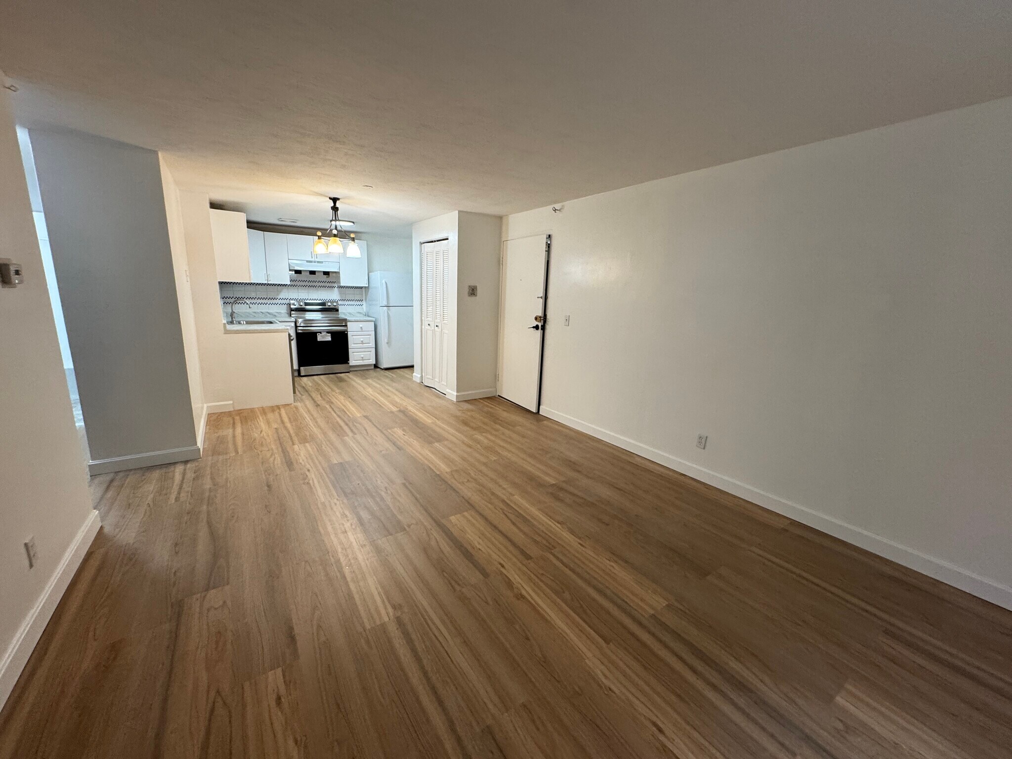 Building Photo - 361 Faneuil St