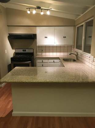 Building Photo - 1053 Blazingwood Dr