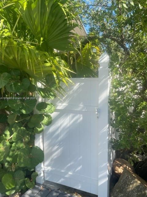 Building Photo - 27316 Cayman Ln