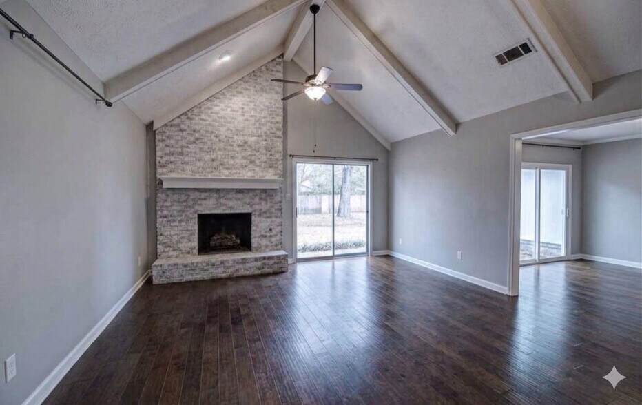 Building Photo - 193 Stonegate Dr