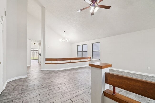Building Photo - 11306 Bayou Pl Ln