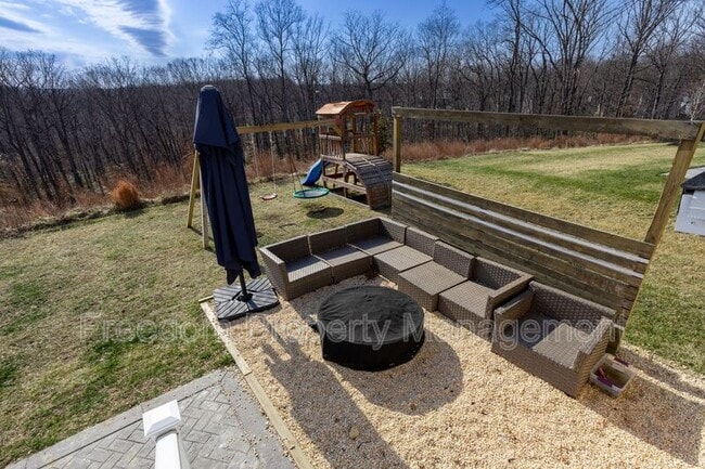 Building Photo - 2425 Morgans Point Dr
