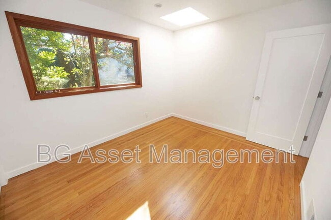 Building Photo - 1411 Arlington Blvd