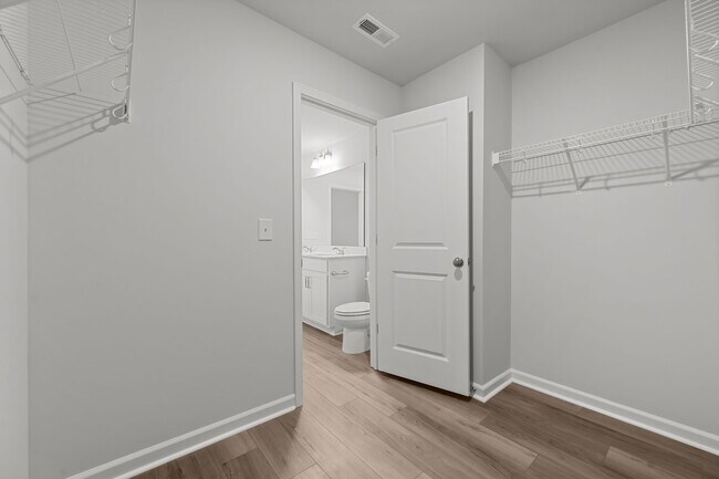 Building Photo - 186 Citadel Dr