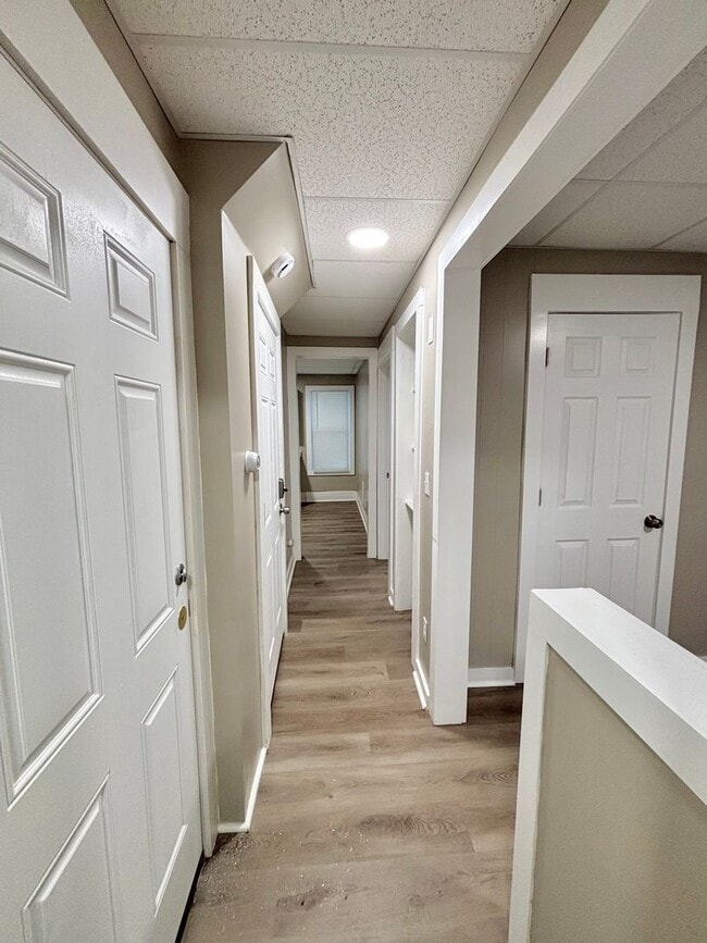 Building Photo - 1378-1382 Dewey Ave &amp; 304-310 Clay Ave