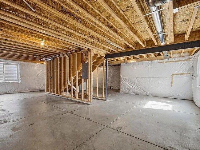 Building Photo - 2255 Sopris Cir