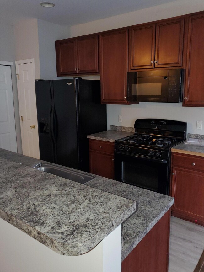 Building Photo - 33 Brewerytown Ct