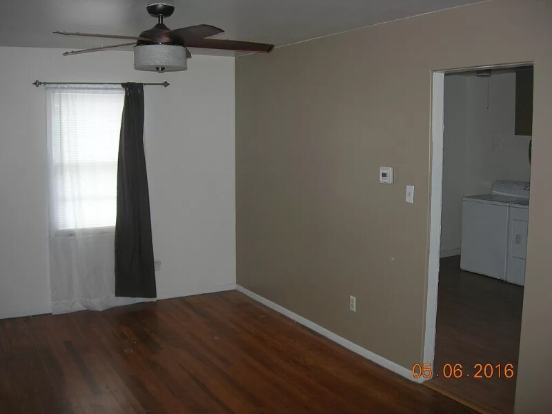 Building Photo - 522 Charlotte Dr