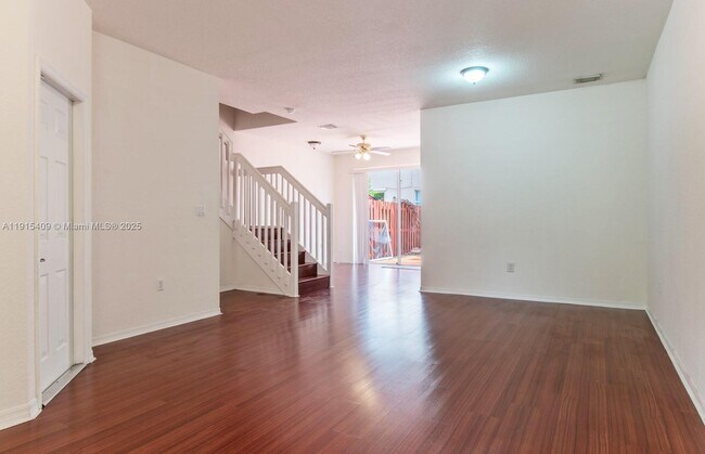 Building Photo - 12435 SW 125th St