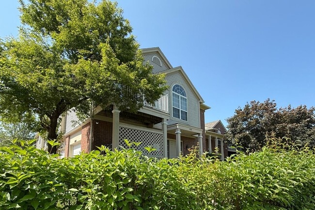 Primary Photo - 14201 Chesapeake Cir