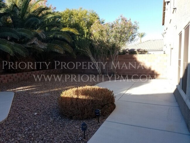 Building Photo - ~~BEAUTIFUL ALIANTE HOME!  3 Bed ~ 1600+ S...