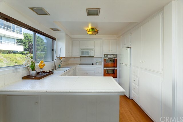 Building Photo - 32700 Coastsite Dr