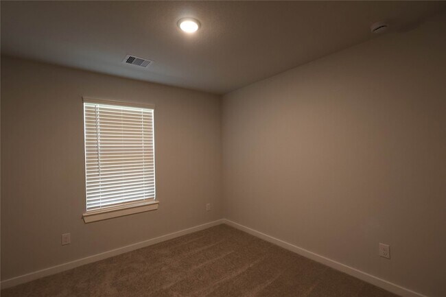 Building Photo - 8510 Blueberry Ash St