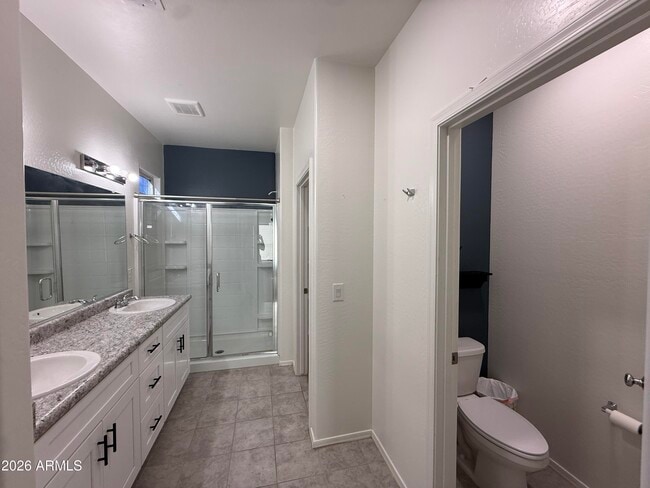 Building Photo - 1691 W Inca Dr