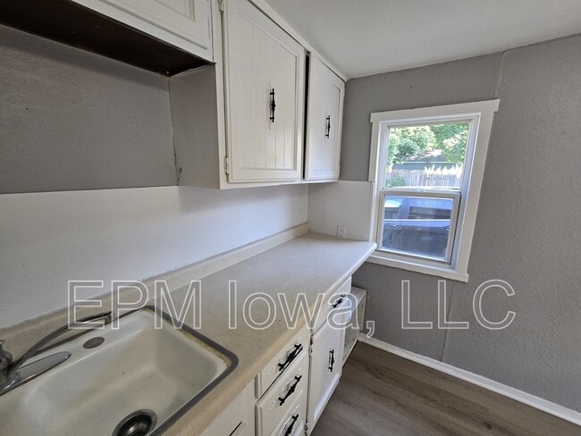 Building Photo - 1703 Lafayette St