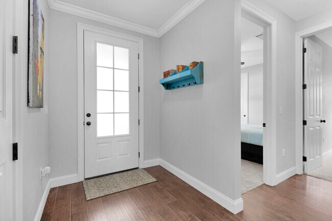 Building Photo - 902 Bay Breeze Cove