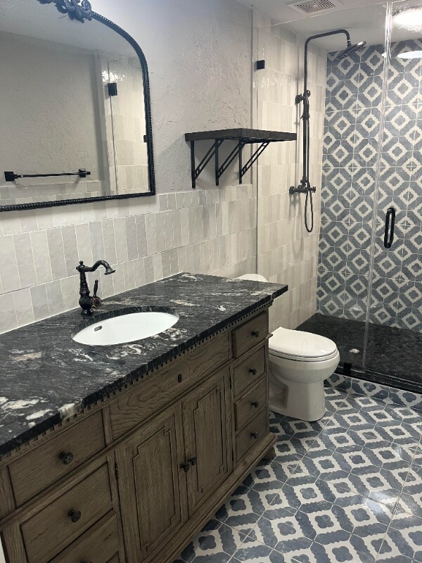 Building Photo - 734 47th St