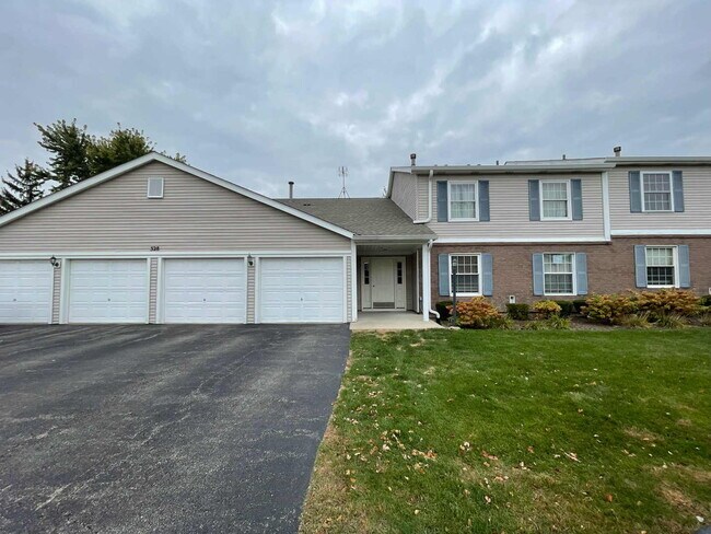 Primary Photo - 328 Mulberry Ct