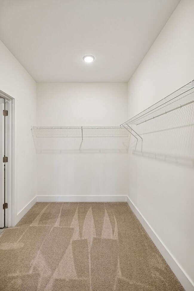 Building Photo - Stunning Craftsman-Style Rental Home with Flexible Living Space & Luxury Upgrades!