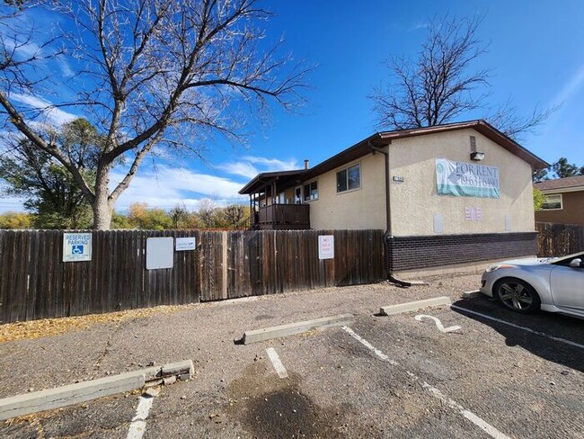 Building Photo - Cozy 2-Bed, 1-Bath Apartment – Upper Level with Covered Outdoor Space!