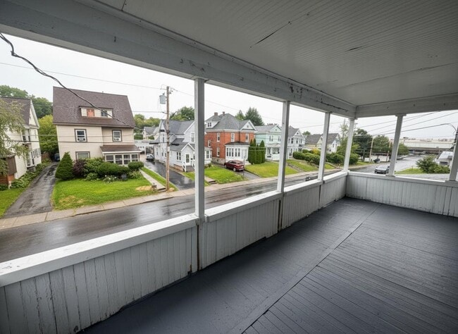 Building Photo - 125 Caroline Ave