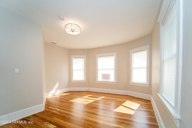 Building Photo - 60 San Marco Ave