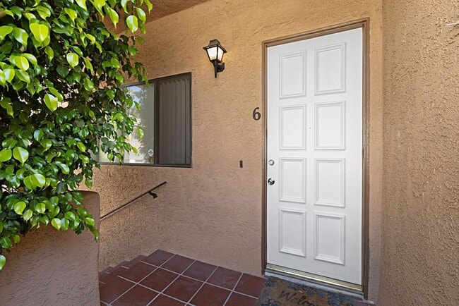 Building Photo - 697 E California Blvd