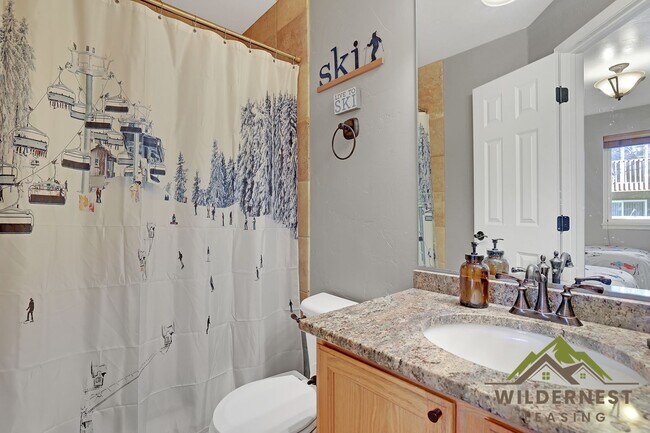 Building Photo - Utilities included- Gorgeous Townhome with Garage