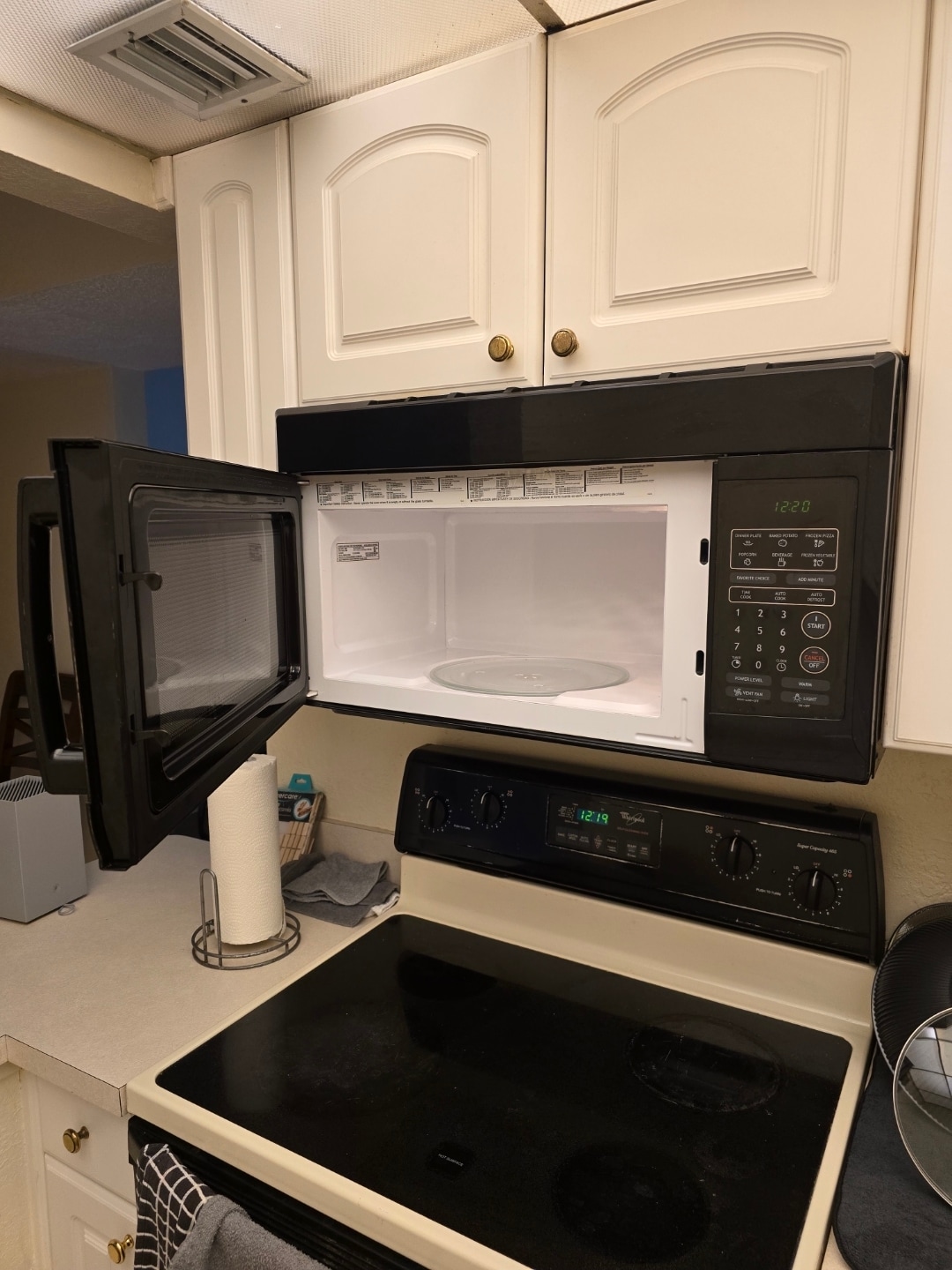 Building Photo - 490 NW 20th St