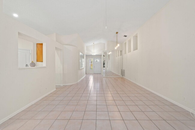 Building Photo - 300 Hammocks Trail