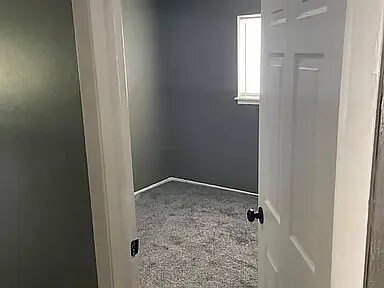 Building Photo - 20270 Hollywood St