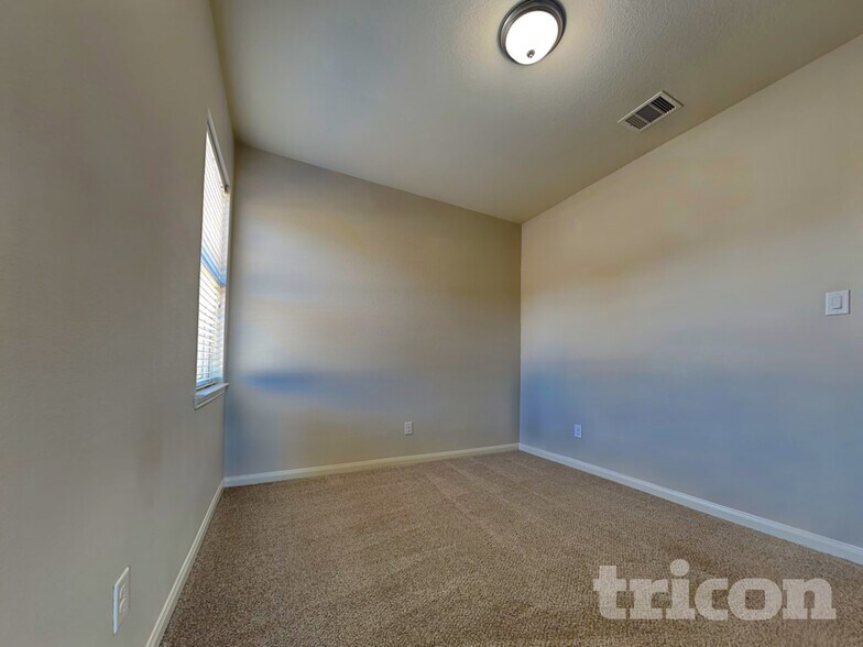 Building Photo - 27005 Wichita Ct