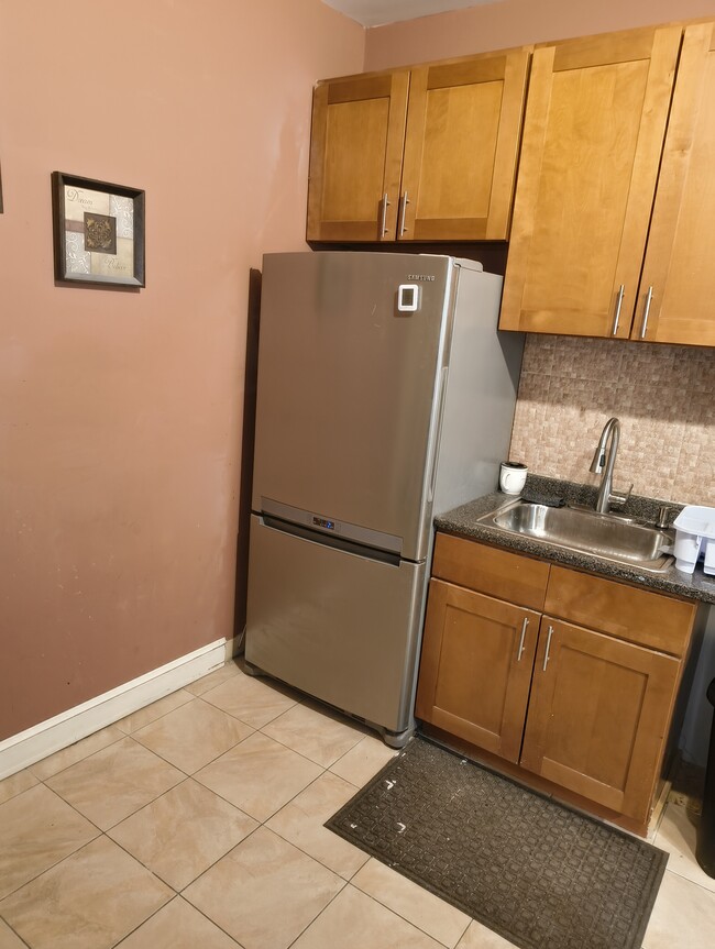 Building Photo - RSSR APARTMENTS