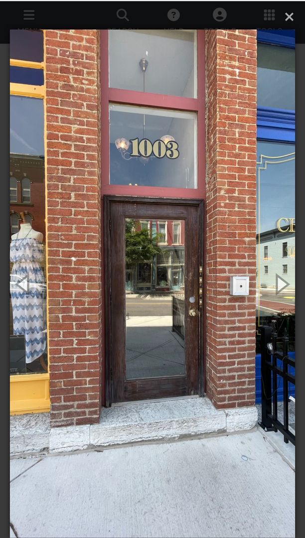 Building Photo - One Bedroom Apartment in Downtown Lafayette