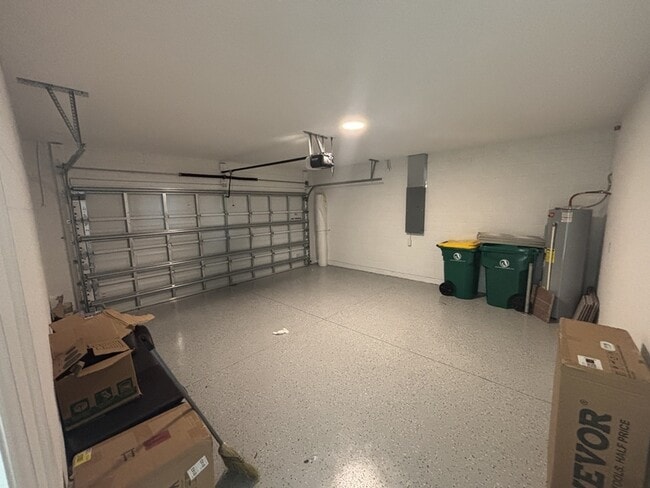 Building Photo - 16842 Fiesta Dr