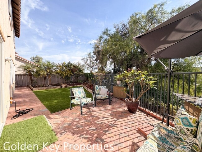 Building Photo - Welcome to this stunning home located in t...