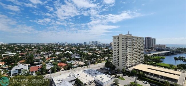 Building Photo - 340 Sunset Dr