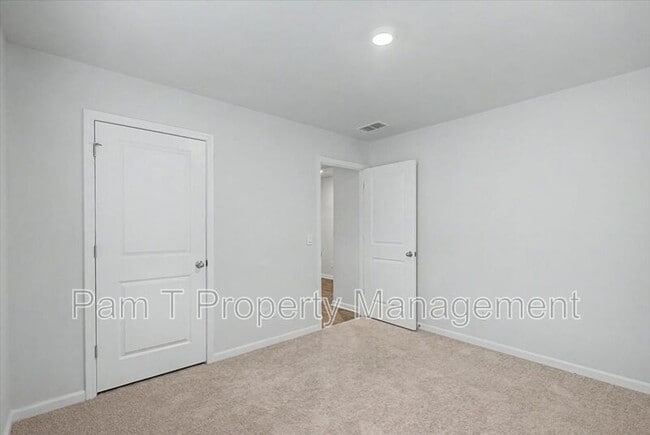 Building Photo - 567 Turpentine Trl