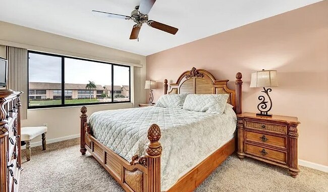 Building Photo - 3813 SE 11th Pl