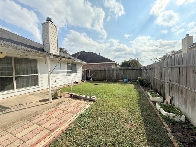 Building Photo - 8514 Spotslyvania Ln