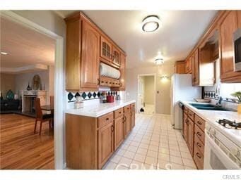 Building Photo - 604 Princeton Cir W